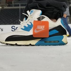 Meet your Posher, Lance